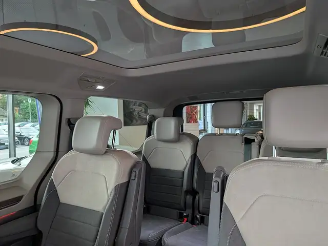 Volkswagen T7 Multivan T7 **Multivan ÜH 1,5 TSI eHybrid PHEV Style DSG... Ansicht 16