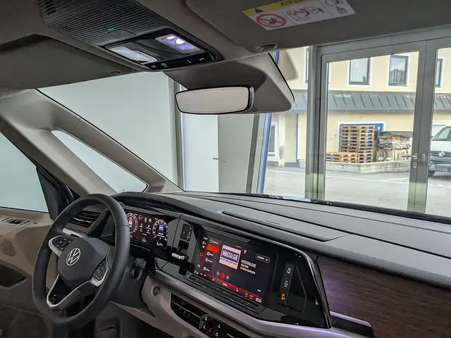 Volkswagen T7 Multivan T7 **Multivan ÜH 1,5 TSI eHybrid PHEV Style DSG... Ansicht 25