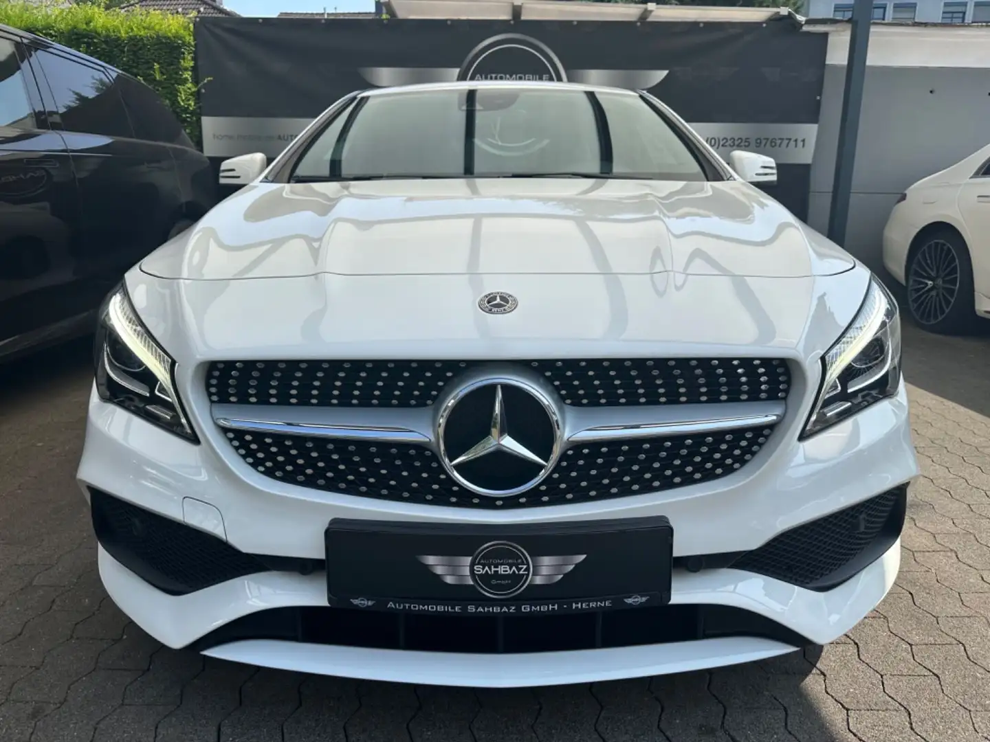 Mercedes-Benz CLA 180 *AMG LINE*LED*NAVIGATION*SHZ*SP.SITZE Білий - 2