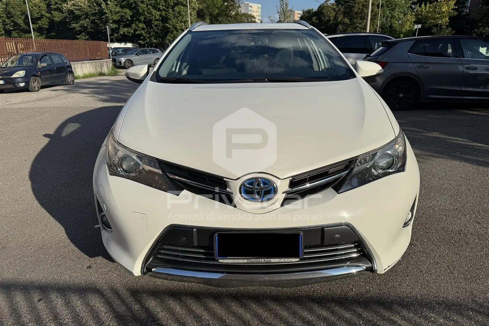 Toyota Auris Auris Touring Sports 1.8 Hybrid Lounge Blanc - 2