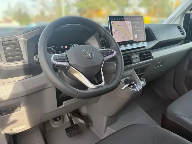 Volkswagen Crafter view 8