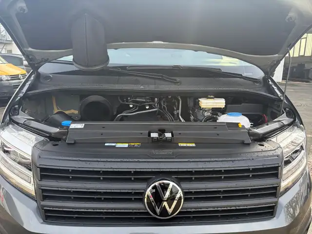 Volkswagen Crafter view 13