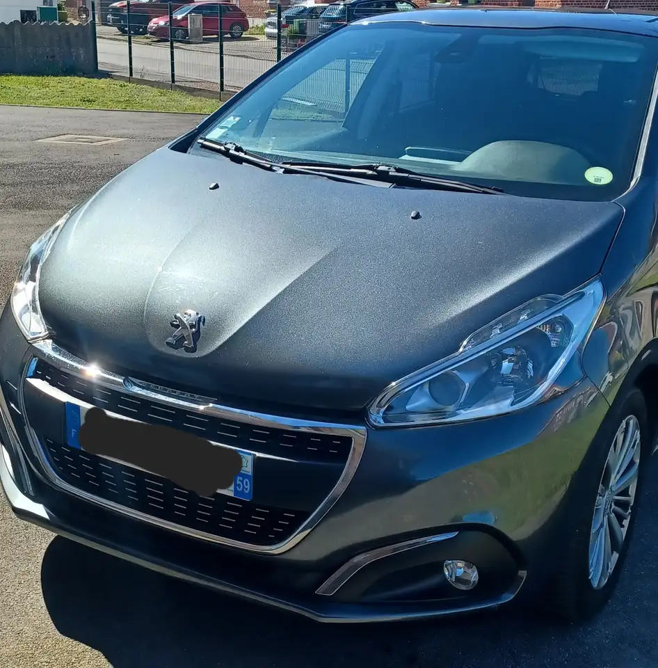Peugeot 208 1.6 BlueHDi 100ch BVM5 Allure
