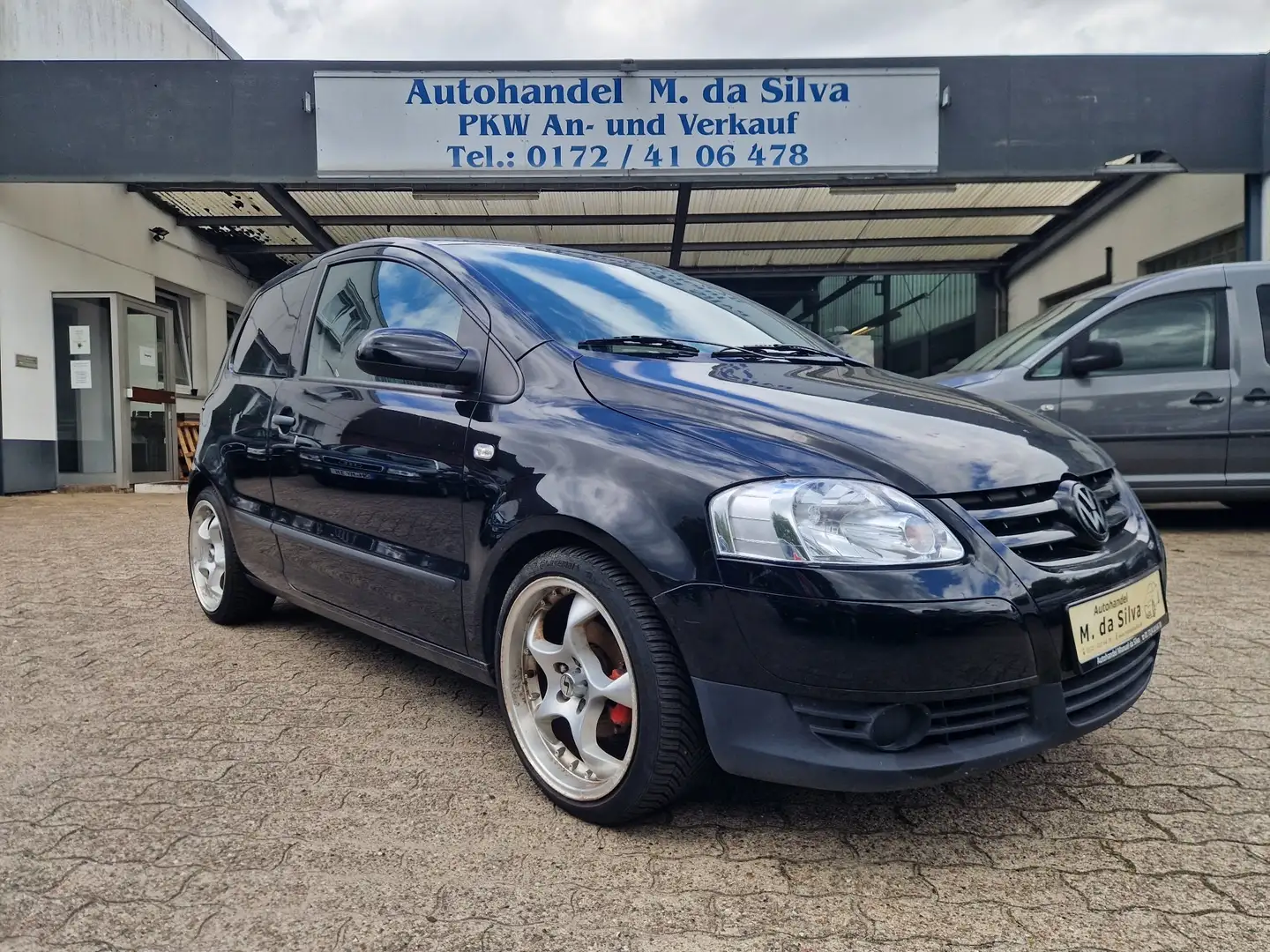 Volkswagen Fox Sport *TÜV NEU*17" Alufelgen*Fahrwerk* Zwart - 1
