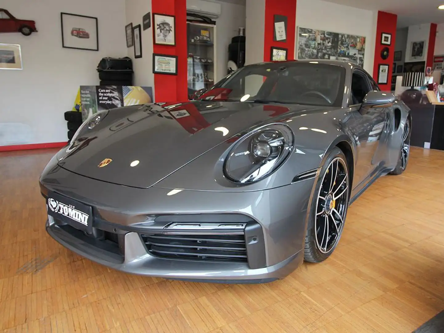Porsche 992 Coupe 3.7 Turbo S auto - 650CV - 22000KM Gris - 1