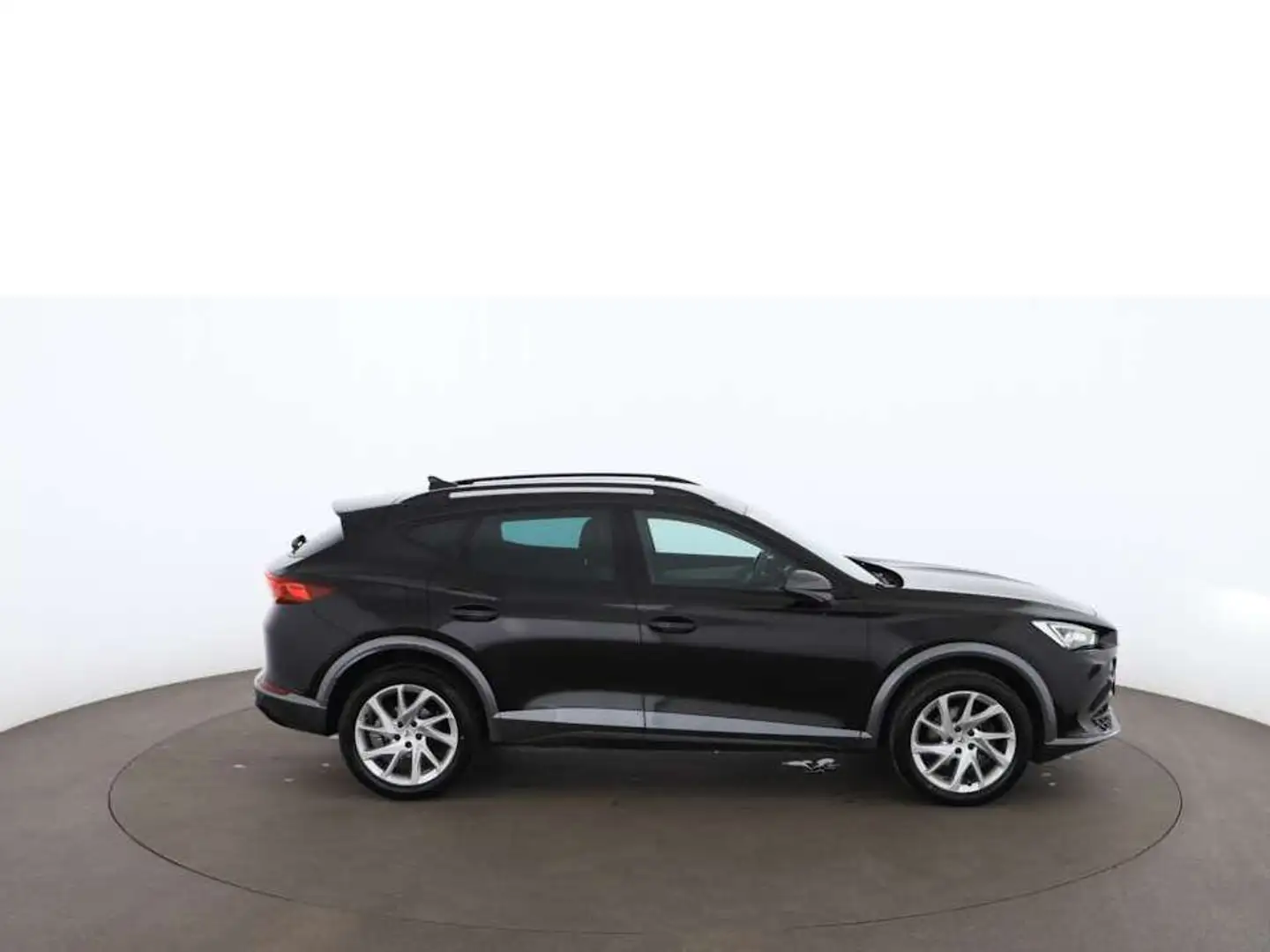CUPRA Formentor 1.5 TSI Aut LED RADAR ASSIST SITZHZG Schwarz - 2