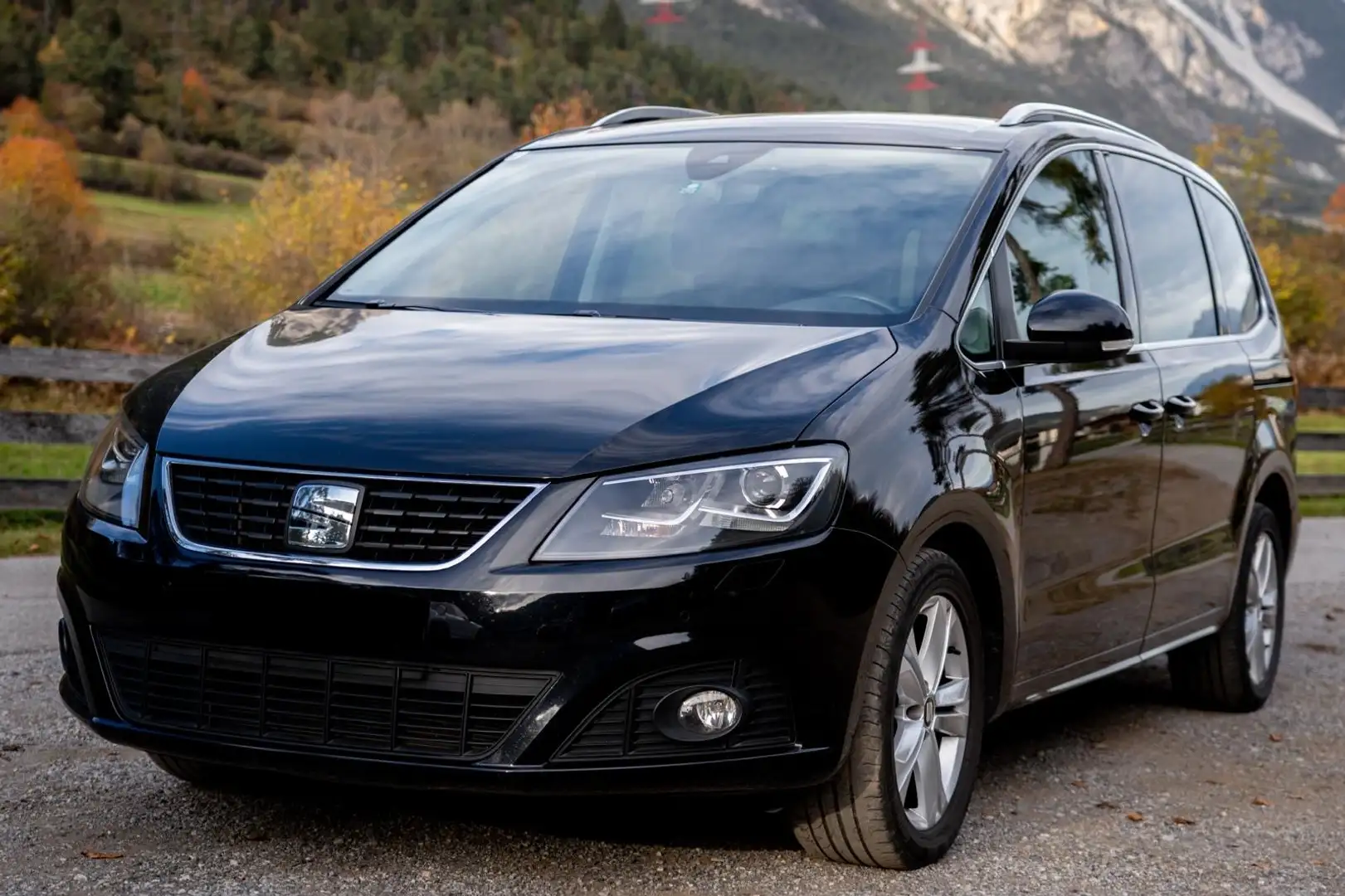 SEAT Alhambra Alhambra Xcellence 2,0 TDI DSG Xcellence Schwarz - 2