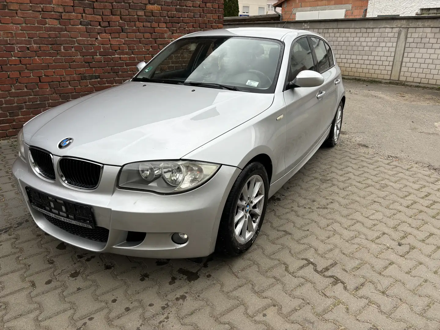 BMW 118 118i. M. Paket Silver - 1