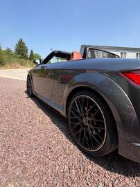 TT RS Roadster S tronic