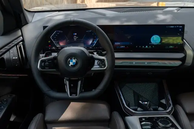 BMW X3 view 14
