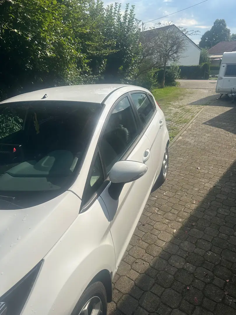 Ford Fiesta Fiesta 1.25 Trend Weiß - 2