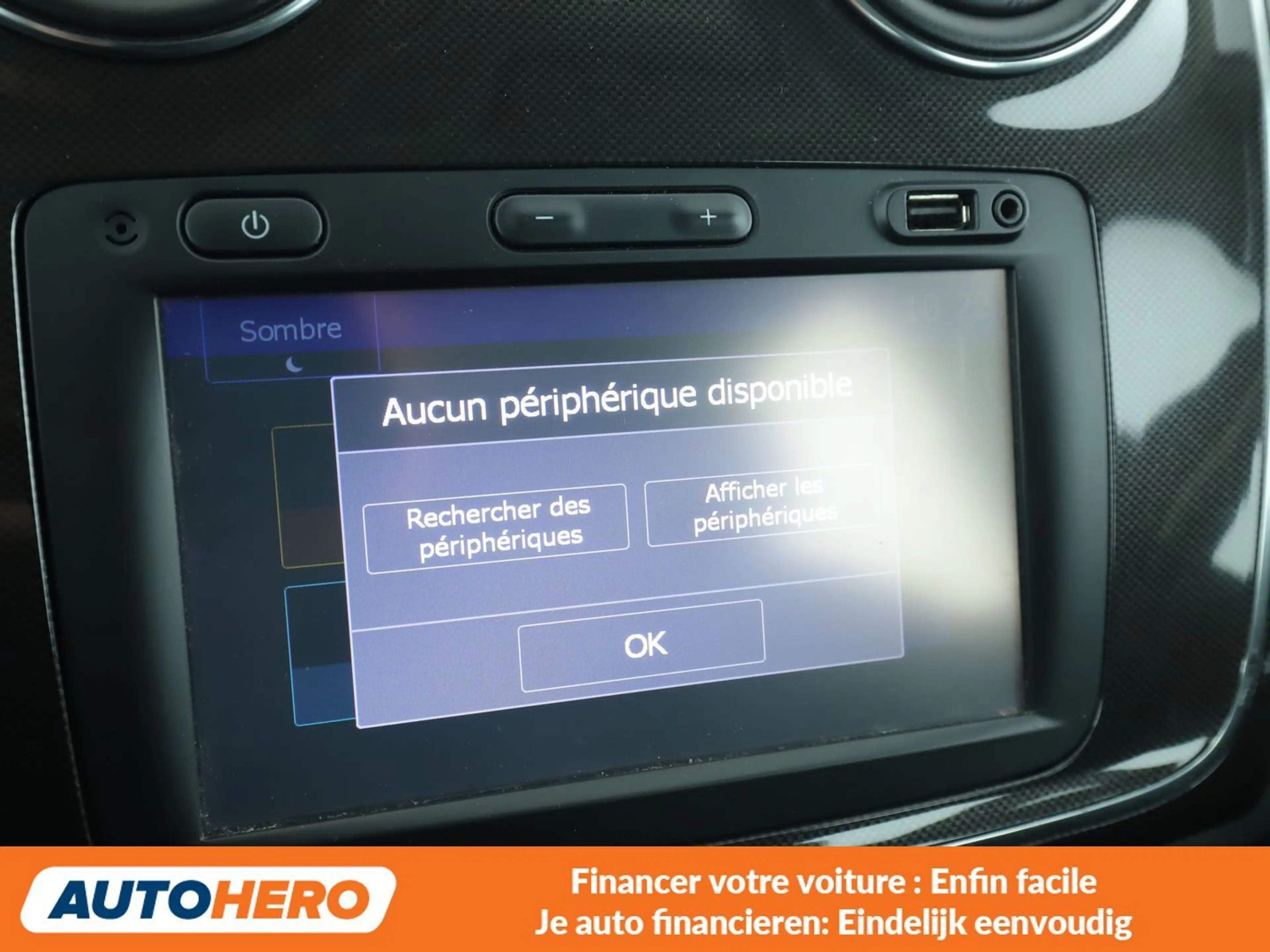 Dacia Logan 0.9 TCe Comfort — photo 7