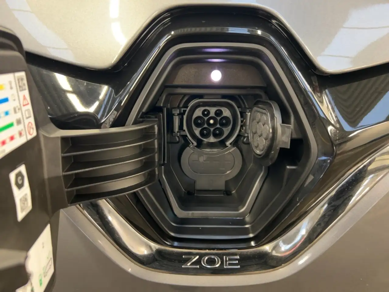 Renault ZOE EVOLUTION EV50 110hp UPE:37.900,- Inkl.Batterie 19