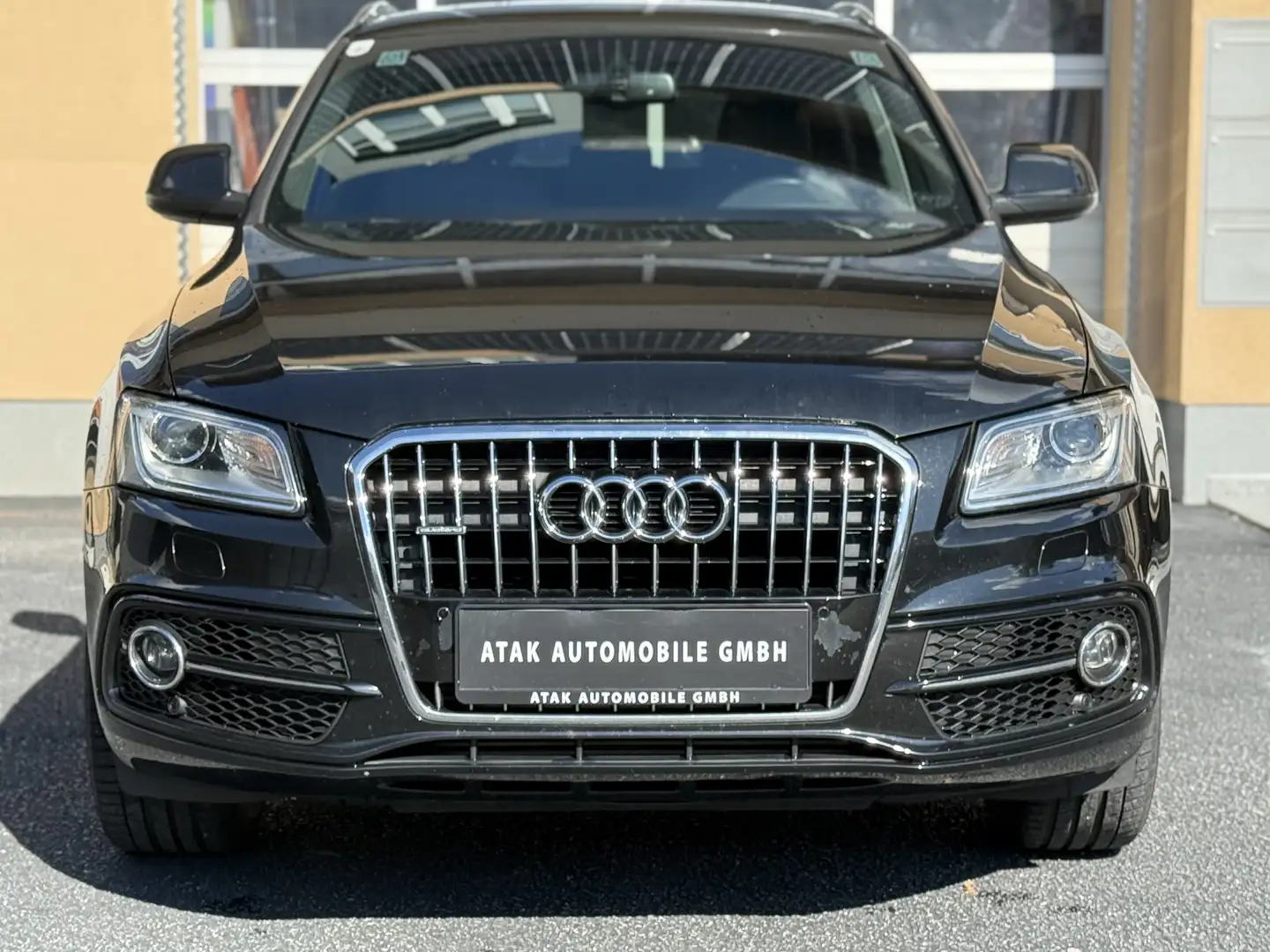 Audi Q5 2,0 TDI quattro Sport DPF S-tronic Schwarz - 2