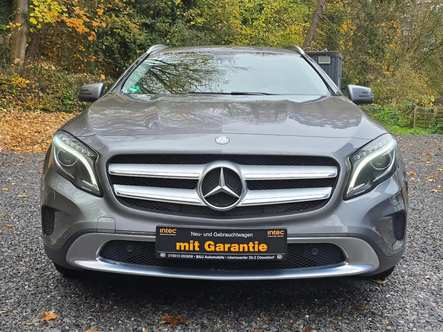 Mercedes-Benz GLA 200 GLA 200 Automatik |Großes Bildschirm|XENON Grau - 1