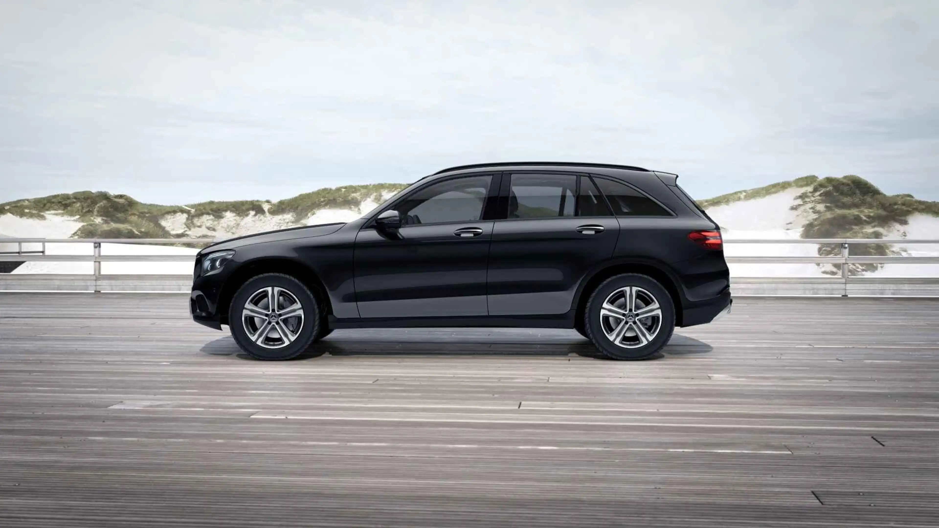 Mercedes-Benz GLC 250 4MATIC Premium Plus | Trekhaak | Panoramadak | Sto — photo 12