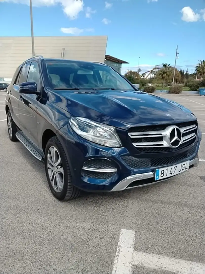 Mercedes-Benz GLE 500 e 4Matic Albastru - 1