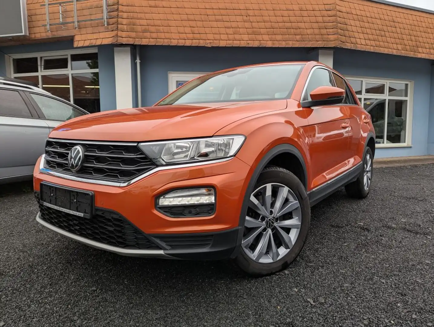 Volkswagen T-Roc 2.0 TDI SCR DSG Style Orange - 1