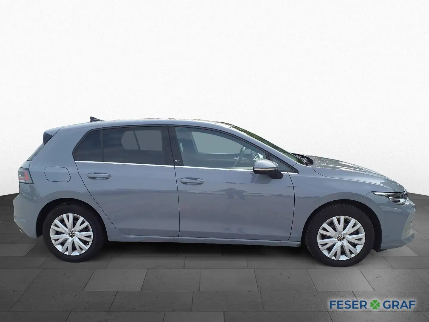 Volkswagen Golf VIII 1.5 eTSI DSG 50 EDITION AHK HUD MATRIX Grau - 2