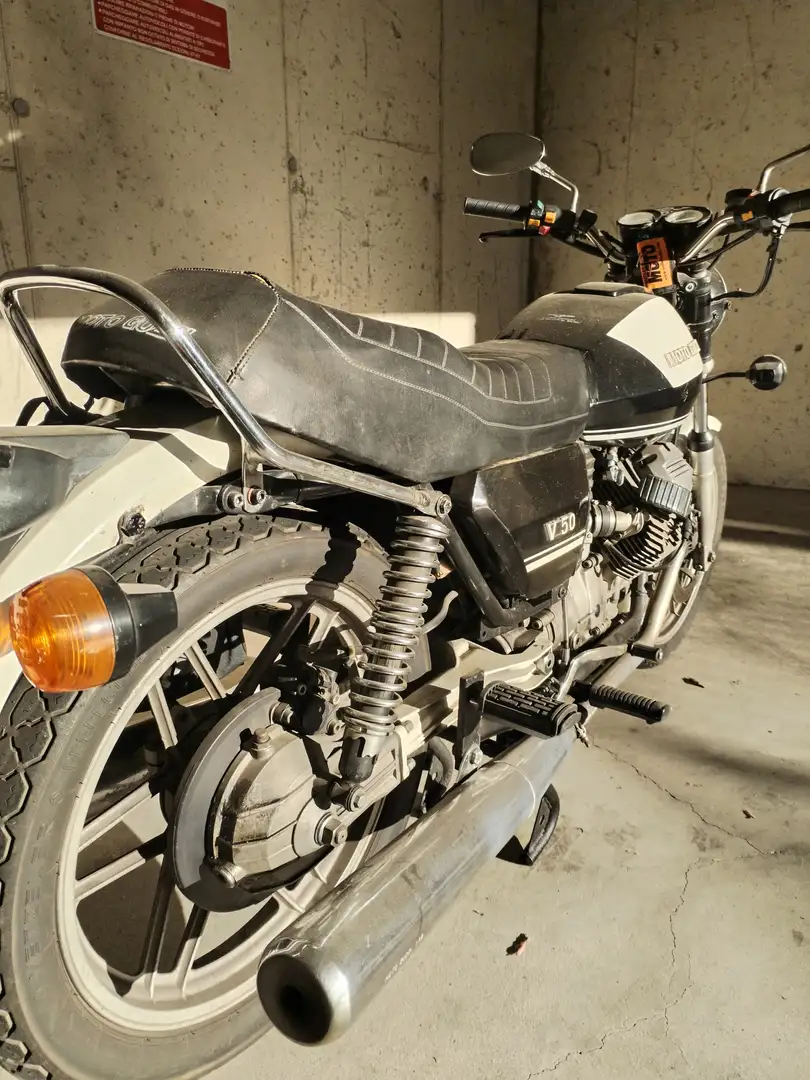 Moto Guzzi V 50 Blanco - 2