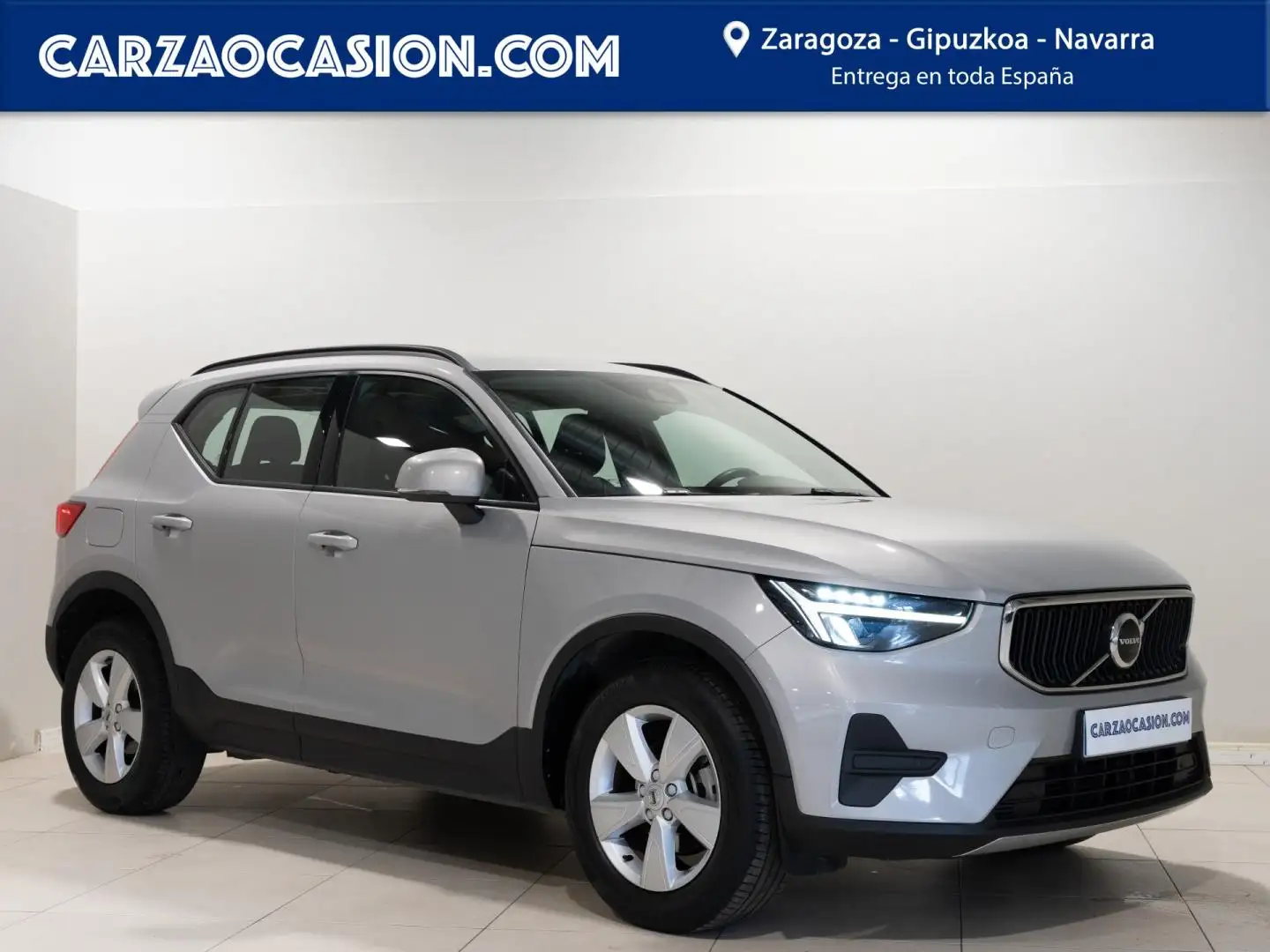 Volvo XC40 T2 Essential Aut. Silber - 1