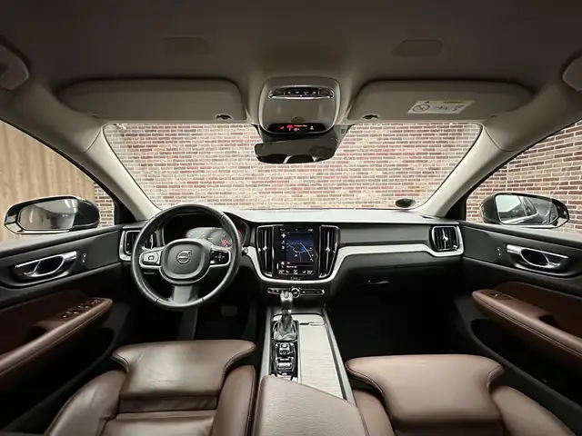 Volvo V60 view 9