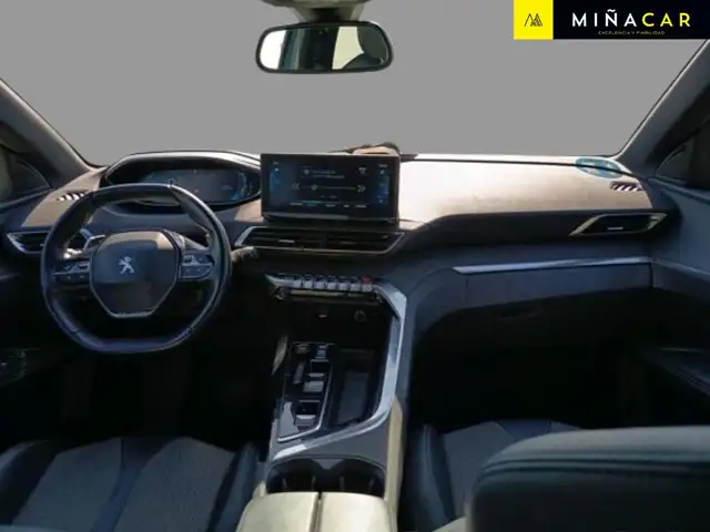 Peugeot 3008 view 3