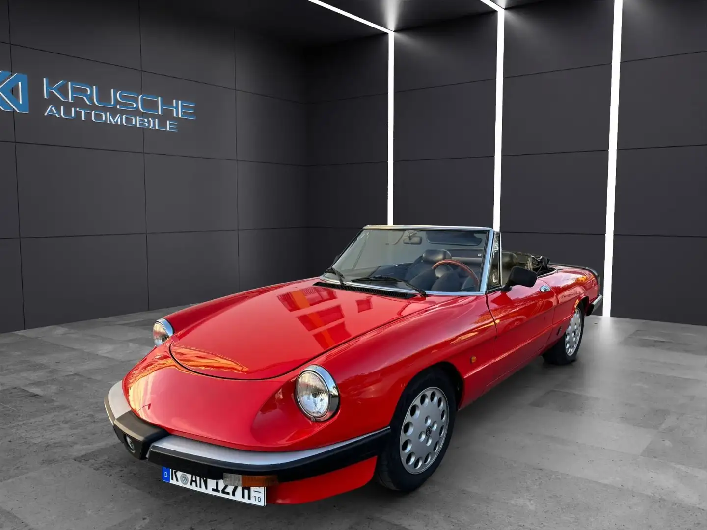 Alfa Romeo Spider 2.0*Oldtimer*H-Kennzeichen*restauriert Rot - 1