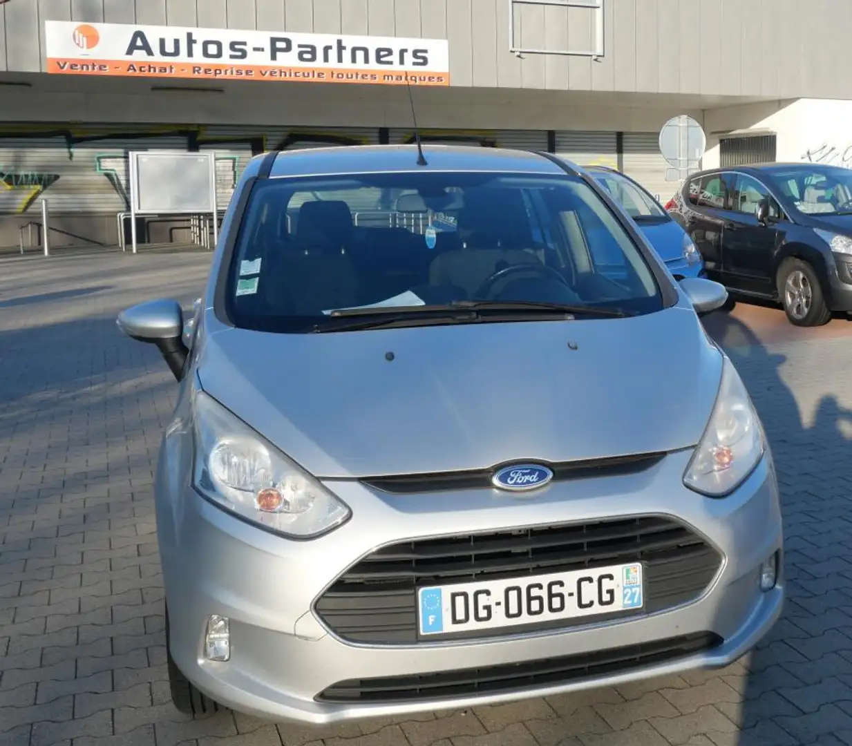 Ford B-Max JK8UGJC1K5DEAMT Gris - 1