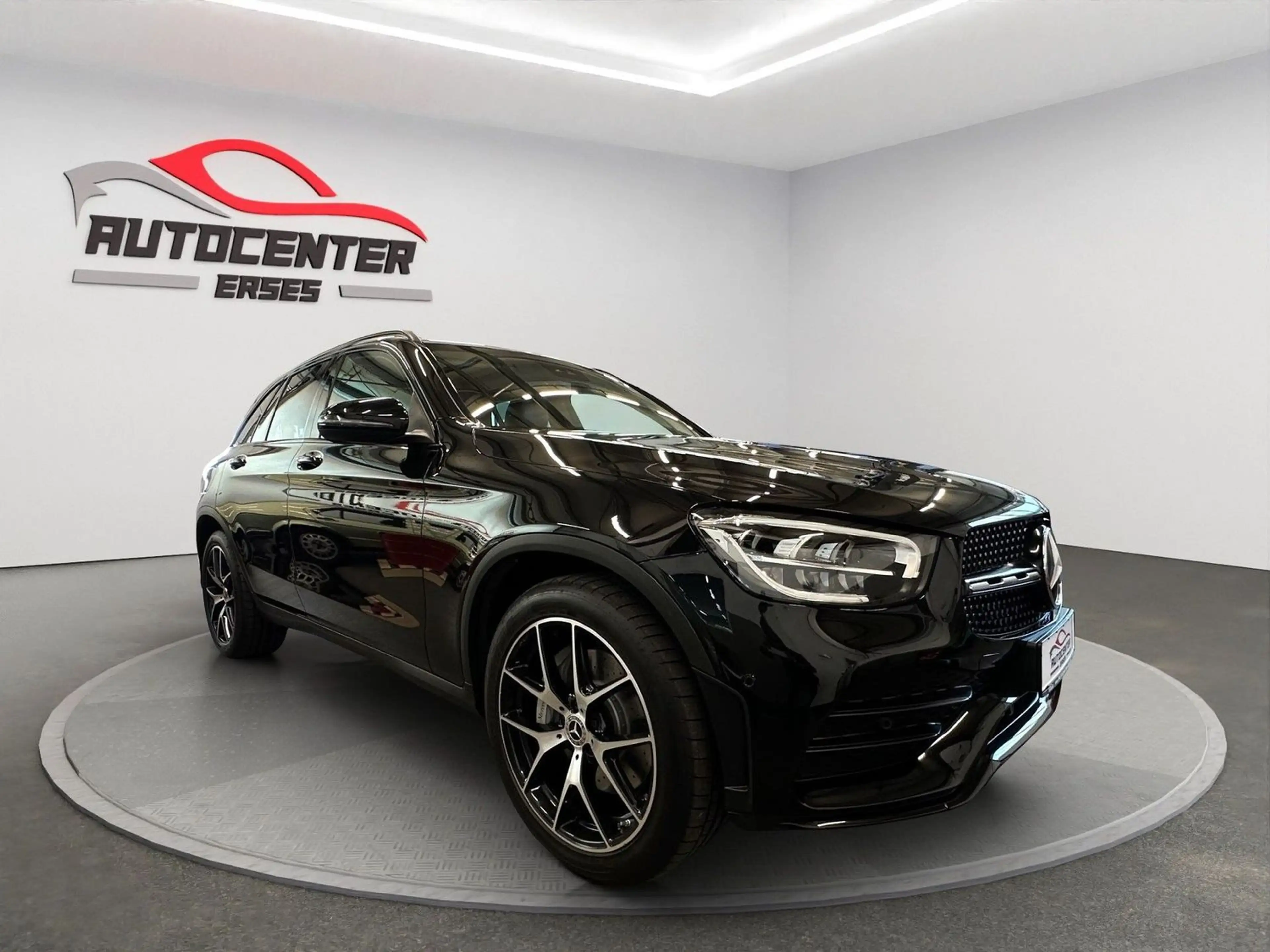 Mercedes-Benz GLC 400 d4Matic AMG-Line LED Kamera 20-Zoll AHK