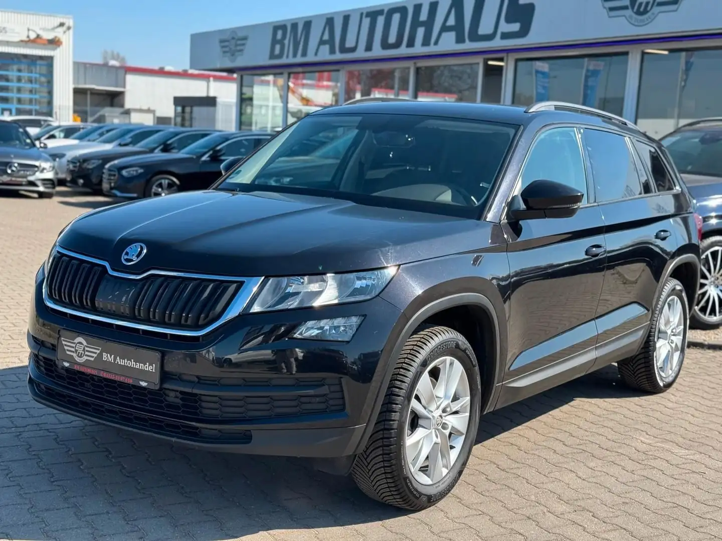 Skoda Kodiaq 1.5 TSI DSG"Ambition"7-SITZE*KEYLESS*AHK* Schwarz - 2