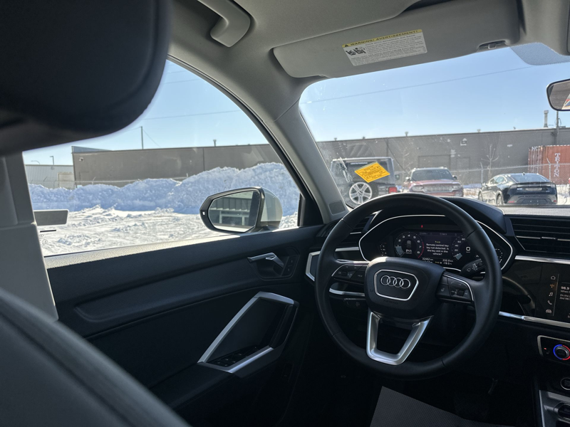 2025 Audi Q3 40 TFSI quattro - $142.79 /Wk 2,000 cc 4 cyl thumb 10