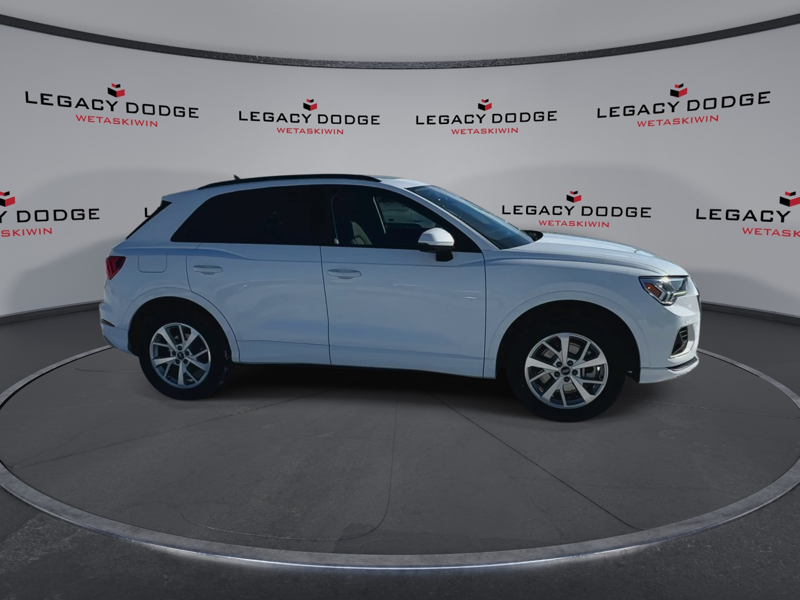 2025 Audi Q3 40 TFSI quattro - $142.79 /Wk 2,000 cc 4 cyl thumb 8