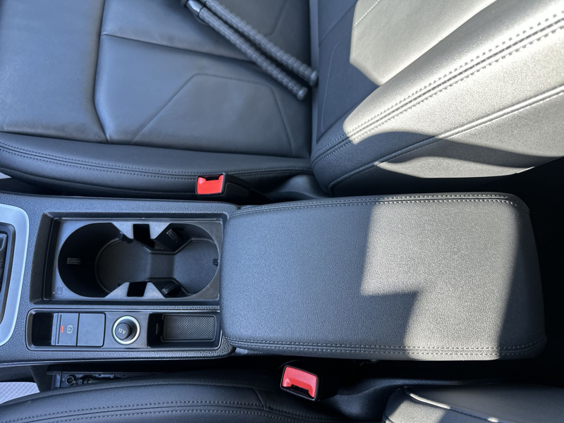 2025 Audi Q3 40 TFSI quattro - $142.79 /Wk 2,000 cc 4 cyl thumb 27