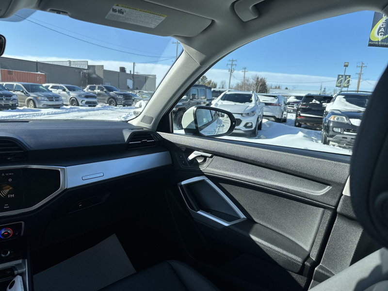 2025 Audi Q3 40 TFSI quattro - $142.79 /Wk 2,000 cc 4 cyl thumb 12