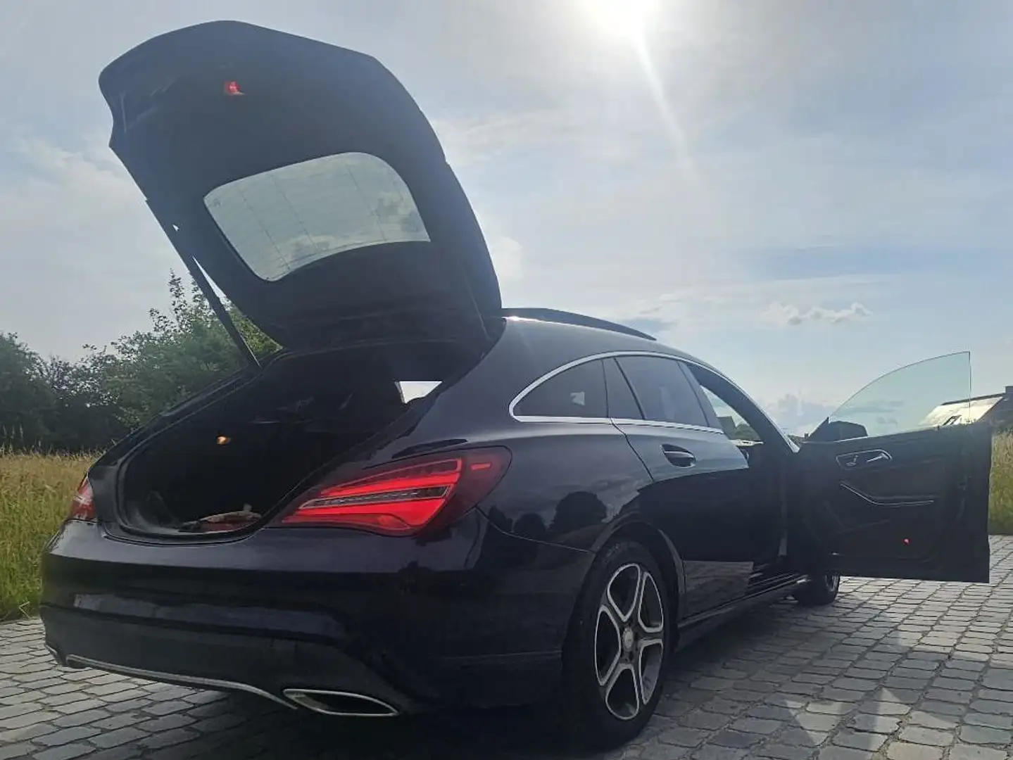 Mercedes-Benz CLA 200 CLA 200 d Bleu - 2