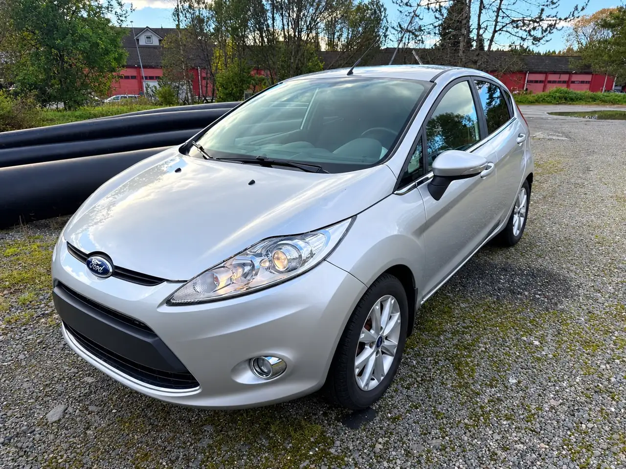 Ford Fiesta 5 portes