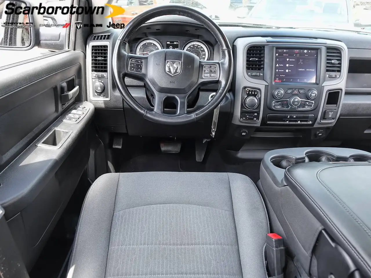 RAM 1500 снимка RAM 1500