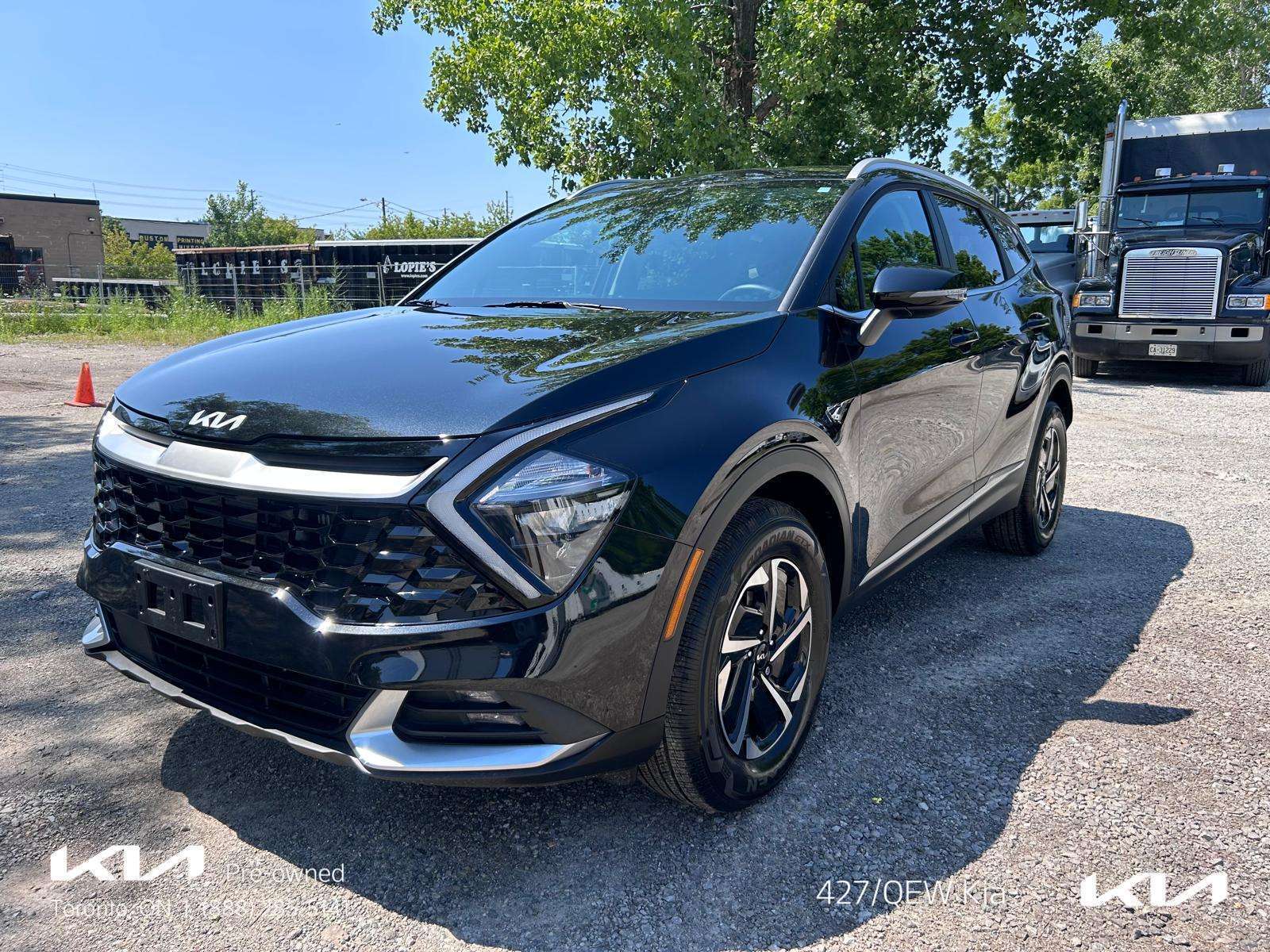 Black 2025 Kia Sportage Hybrid SUV / Crossover All-Wheel Drive 6-Speed Automatic