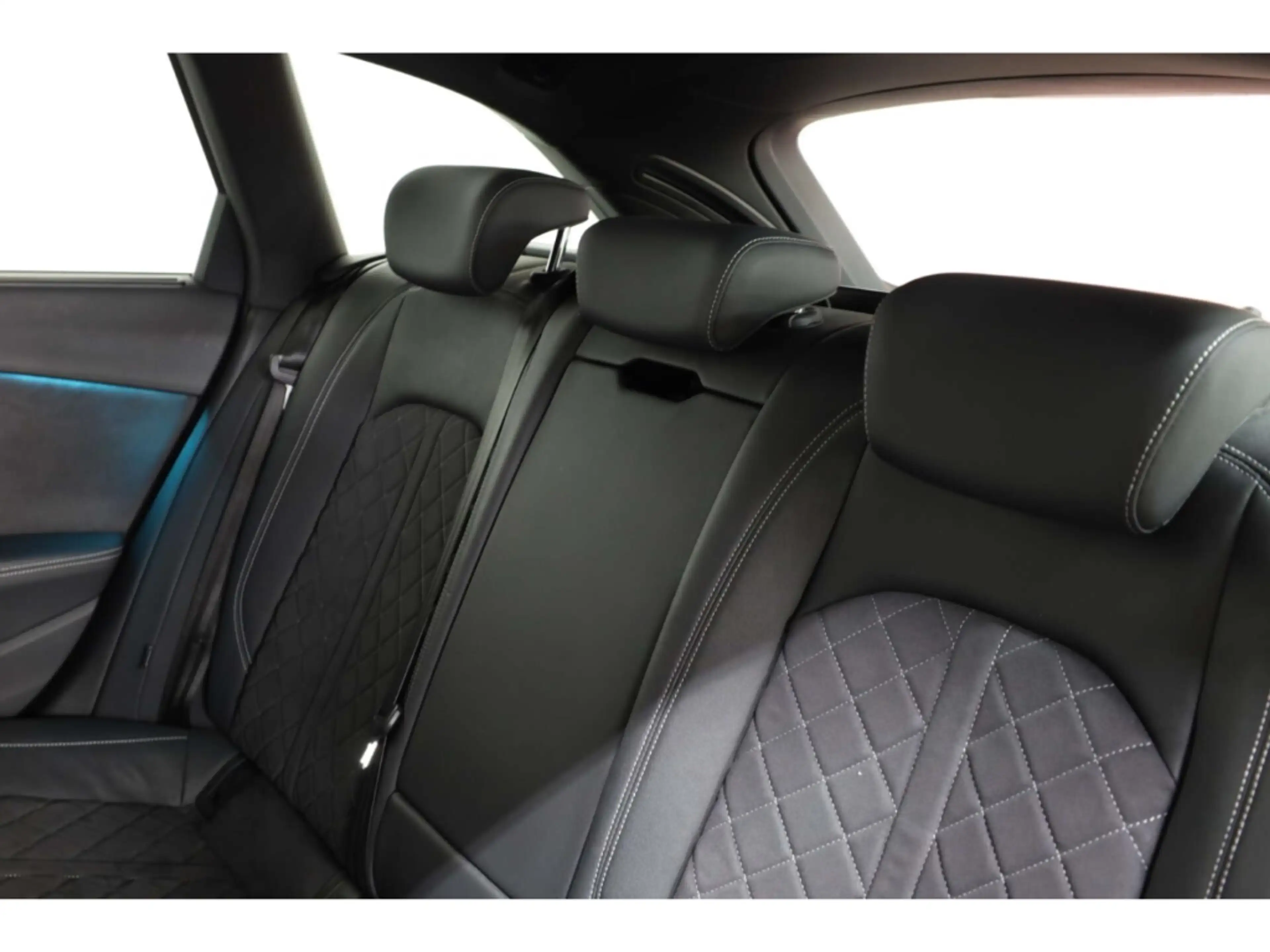 Audi S4 Avant TDI quattro — photo 11