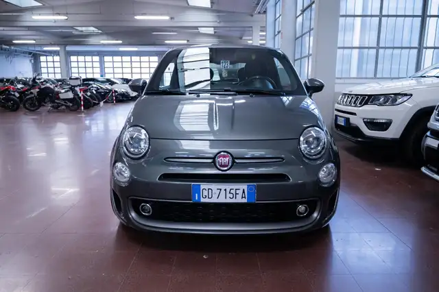 Fiat 500 view 3