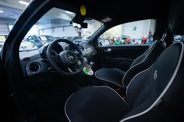 Fiat 500 view 5