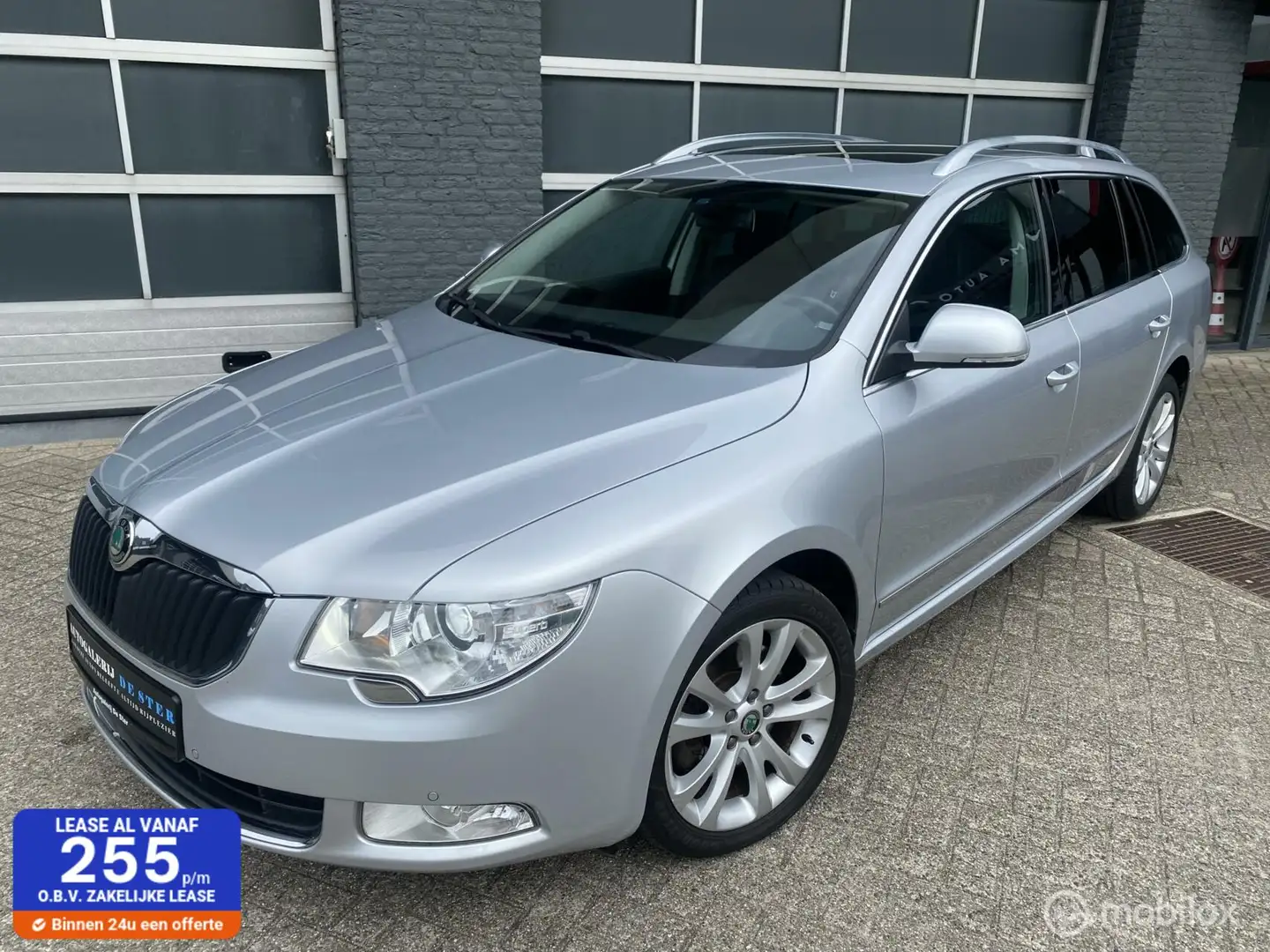 Skoda Superb Combi 1.8 TSI Elegance Business Line Zilver - 1