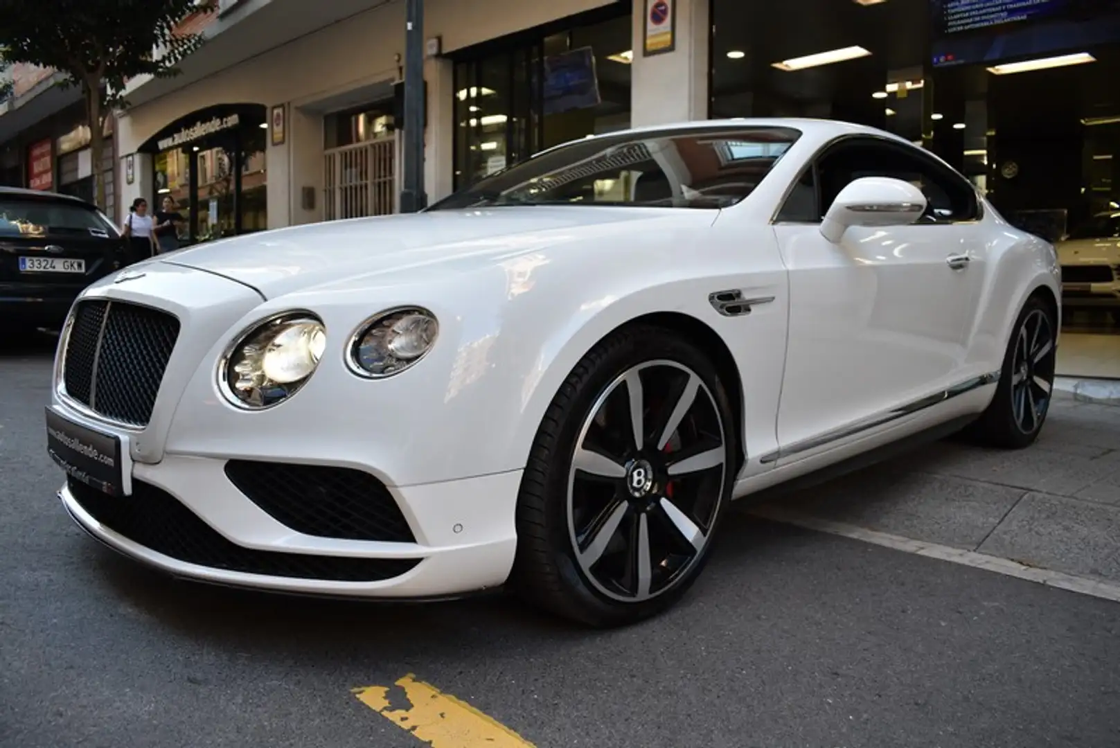 Bentley Continental GT W12 Supersports Wit - 2