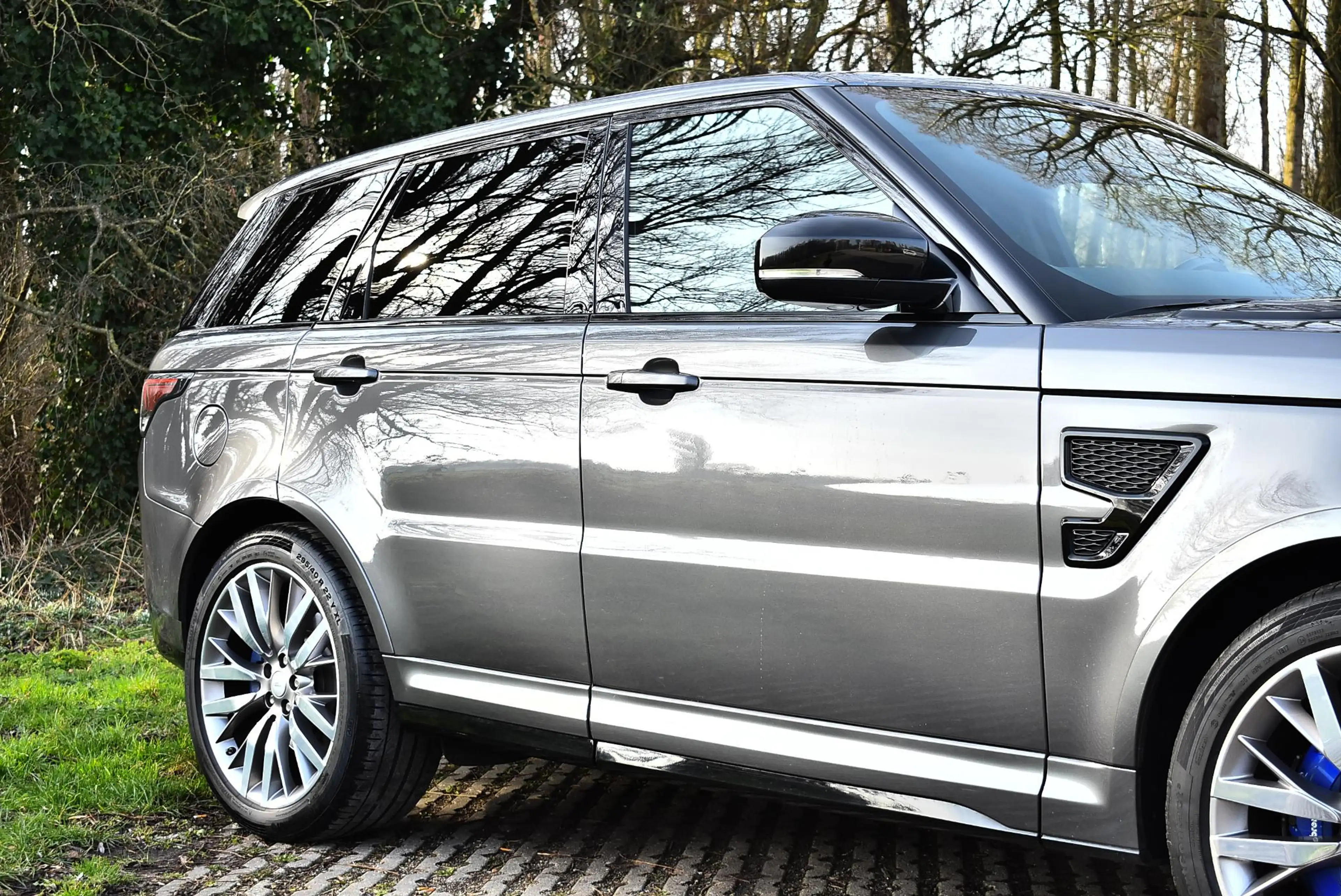 Land Rover Range Rover Sport 5.0 V8 Supercharged SVR — photo 4
