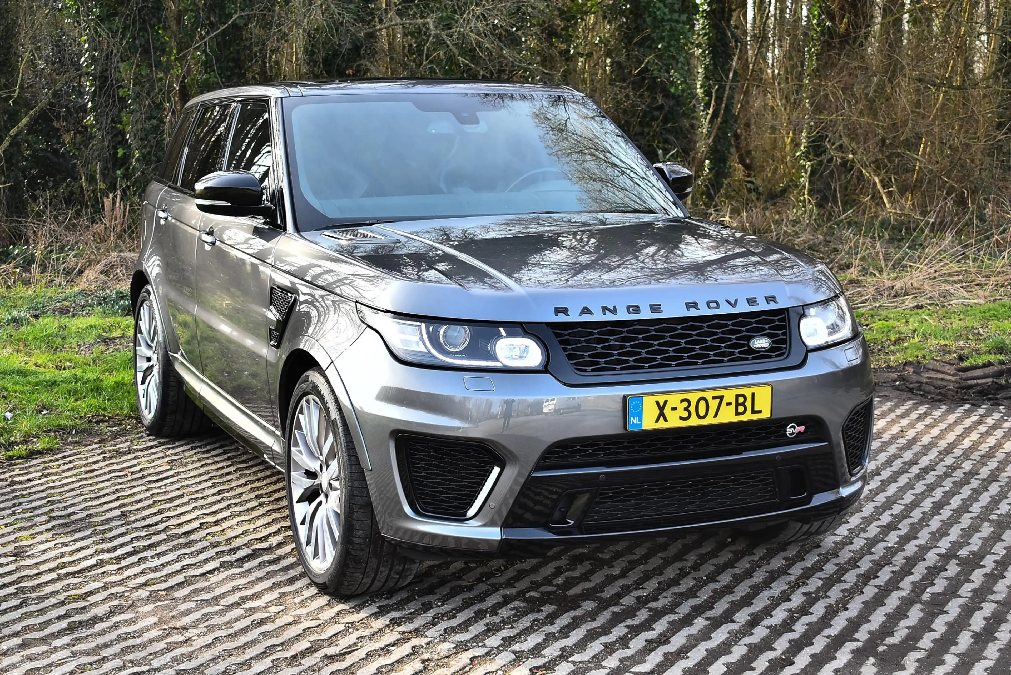 Land Rover Range Rover Sport 5.0 V8 Supercharged SVR — photo 2