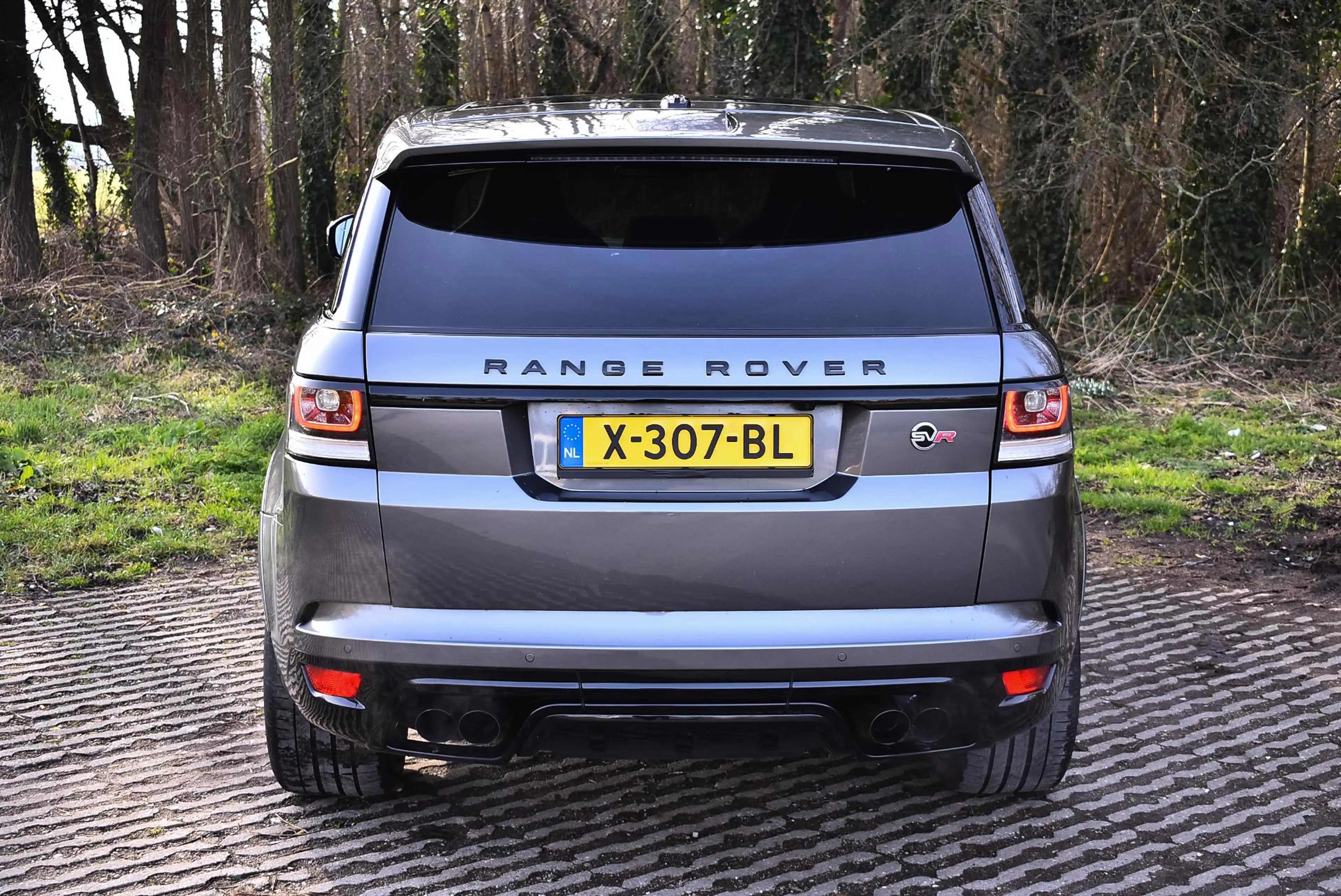 Land Rover Range Rover Sport 5.0 V8 Supercharged SVR — photo 13