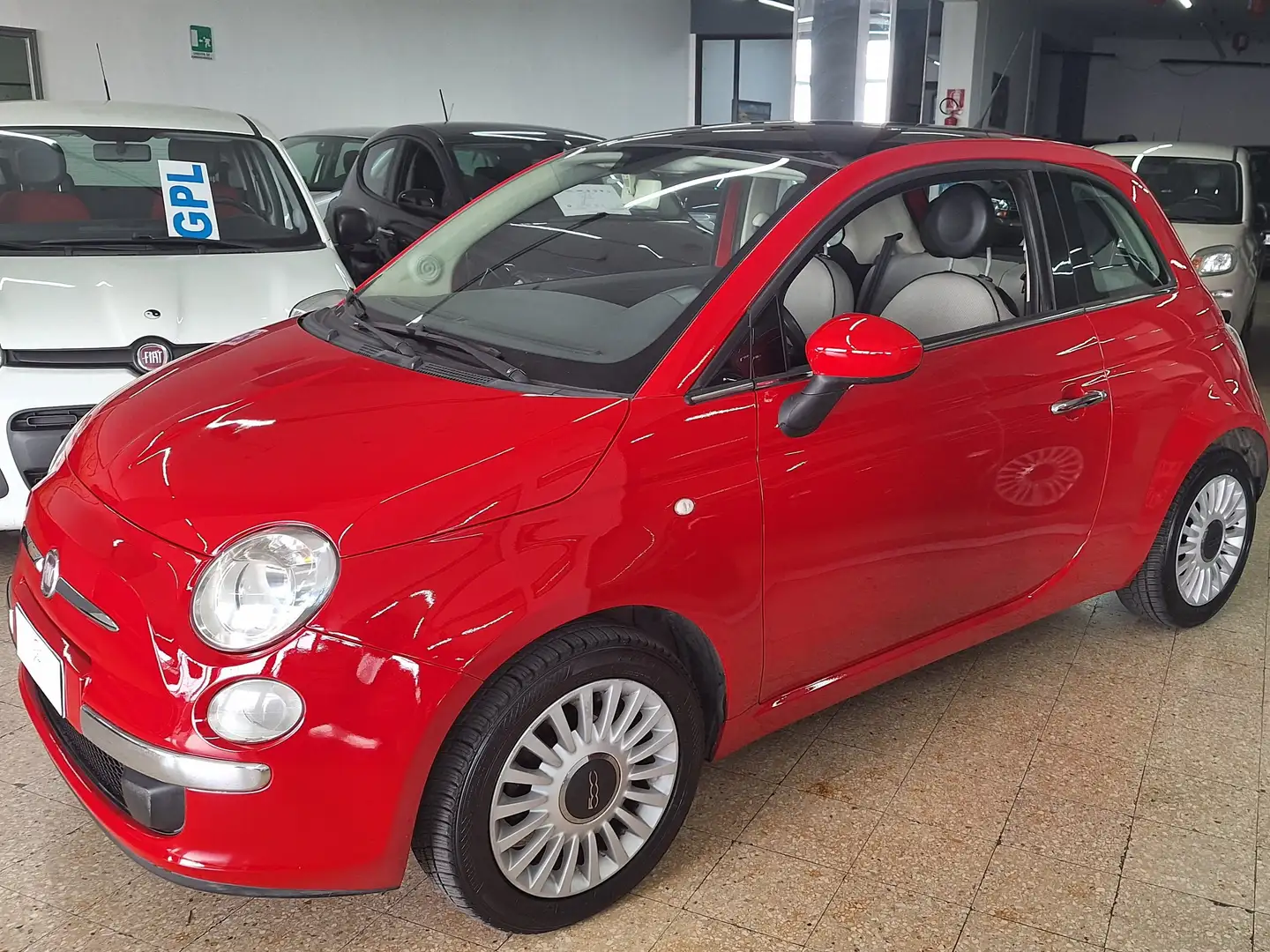 Fiat 500 500 1.2 Lounge 69cv Rosso - 2