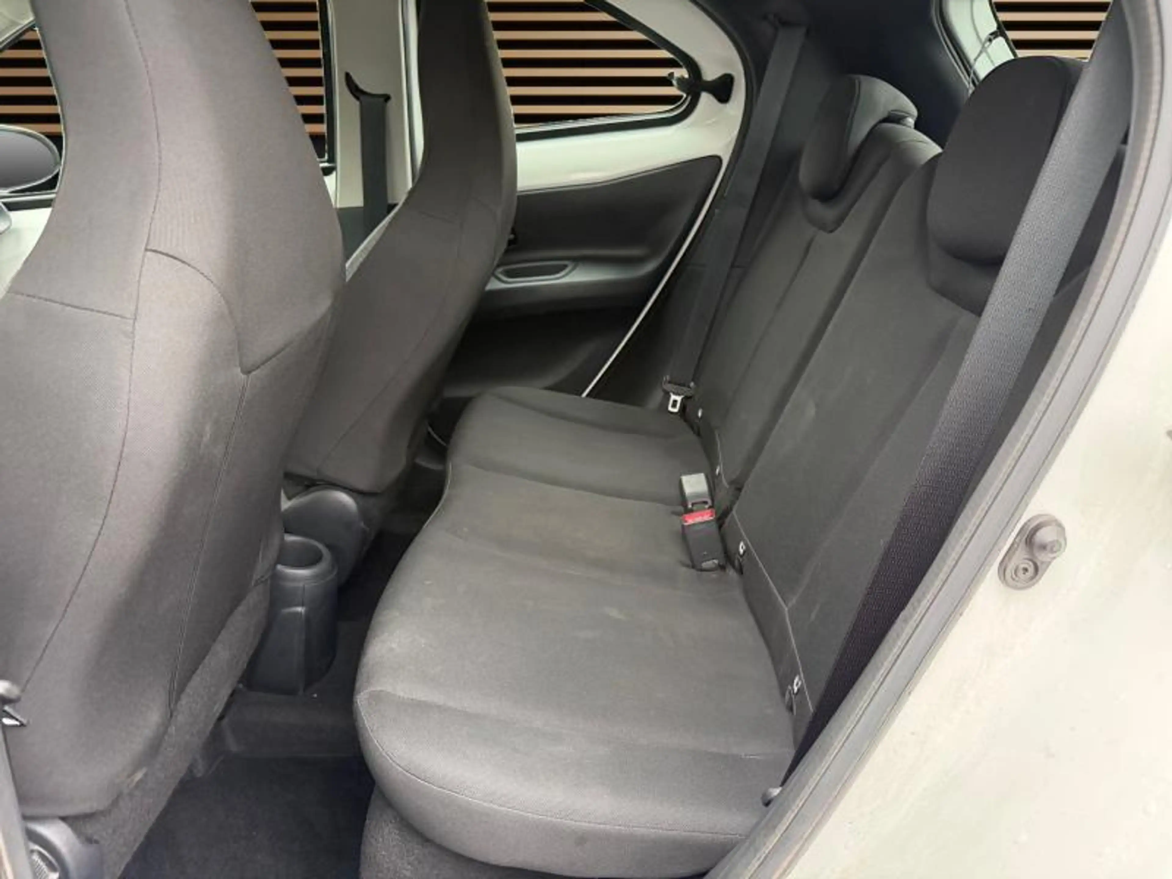 Toyota Aygo X Play — photo 12