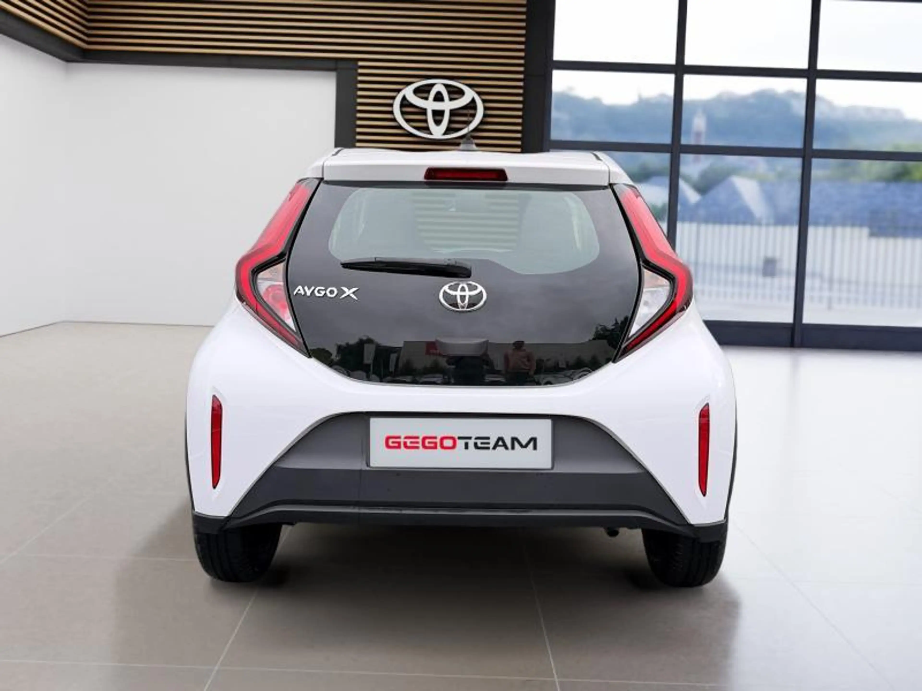 Toyota Aygo X Play — photo 5
